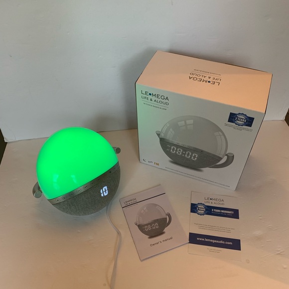 LE Mega Life & Sound Clock Radio & Lamp NWT - Picture 9 of 9